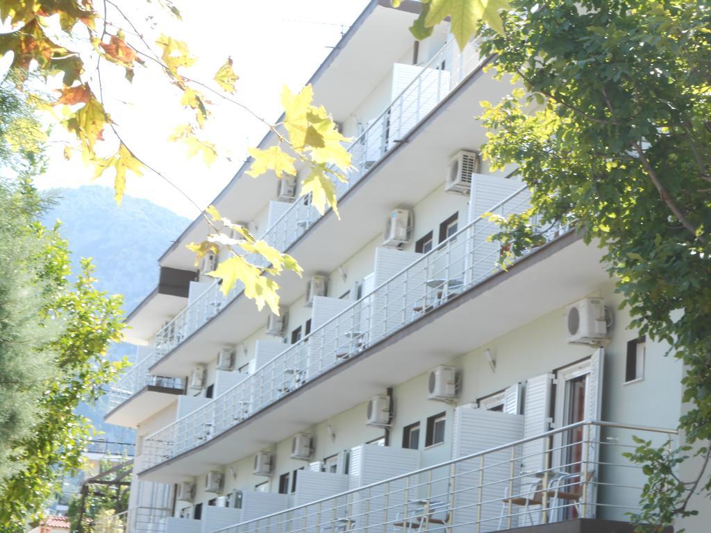 Hotel Neon Astron Kaména Vúrla Kültér fotó