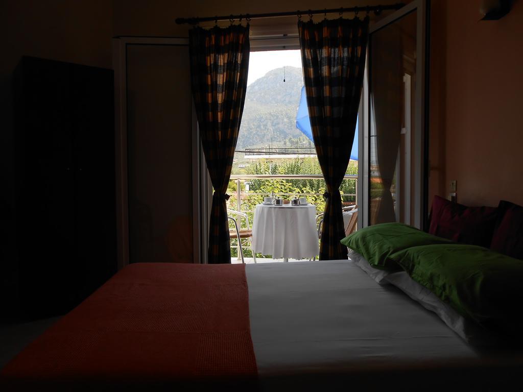 Hotel Neon Astron Kaména Vúrla Szoba fotó